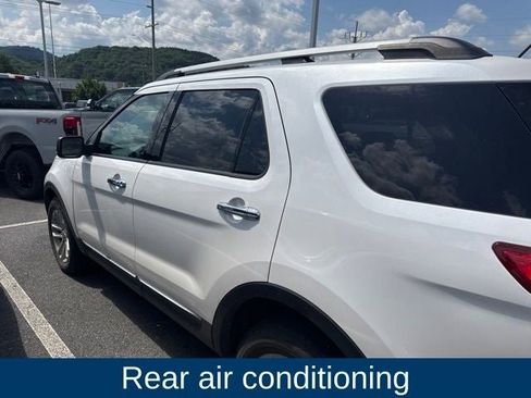 Used 2011 Ford Explorer XLT w/ 202A Rapid Spec Order Code AWD/4WD image 14