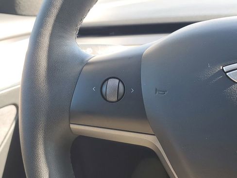 Used 2023 Tesla Model 3 Standard Range RWD image 28