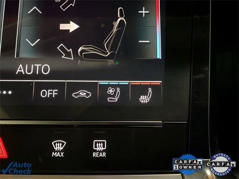 Used 2023 Audi e-tron Premium Plus w/ Premium Plus Package image 52