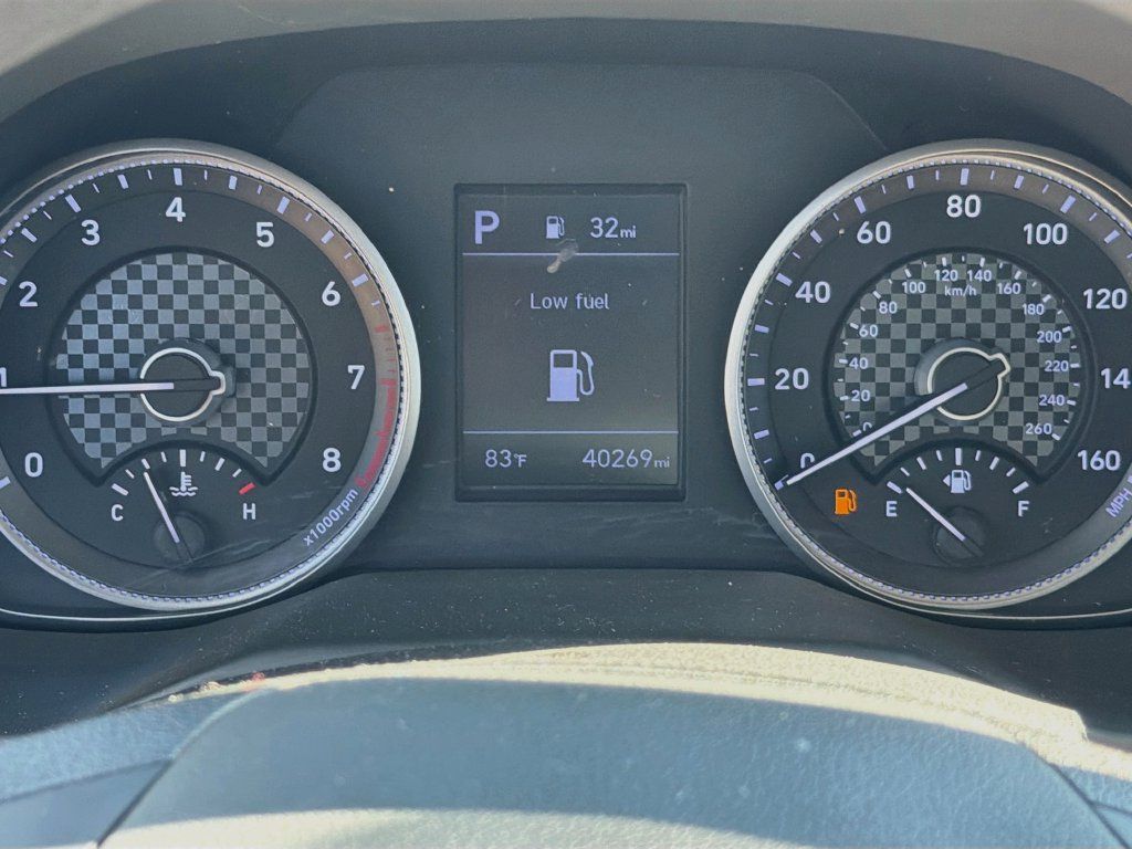 Used 2020 Hyundai Elantra SE FWD image 31