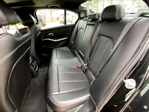 Used 2024 BMW 330i Sedan image 21
