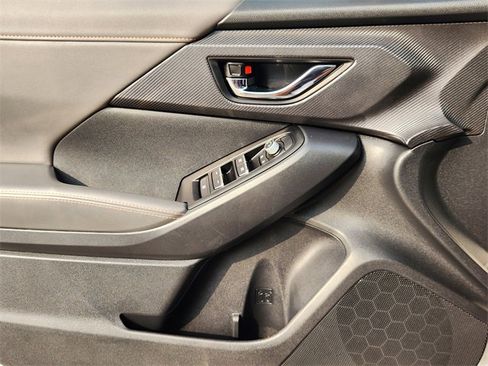 Used 2024 Subaru Crosstrek 2.5i Limited image 22