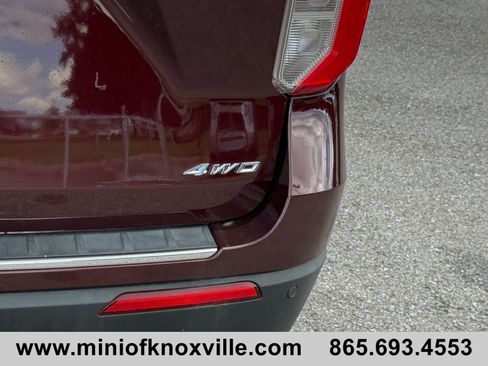 Used 2022 Ford Explorer Limited w/ Equipment Group 301A AWD/4WD image 11