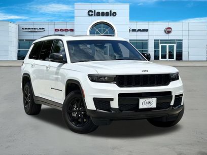 Used 2025 Jeep Grand Cherokee L Altitude