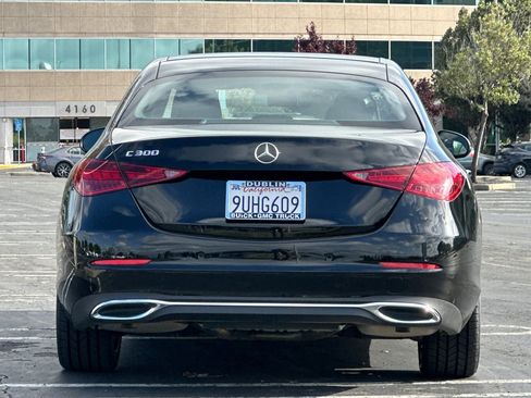 Used 2025 Mercedes-Benz C 300 Sedan image 5