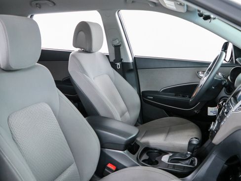 Used 2017 Hyundai Santa Fe SE w/ Cargo Package AWD/4WD image 27