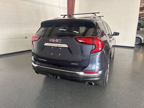Used 2019 GMC Terrain SLT w/ Preferred Package image 4