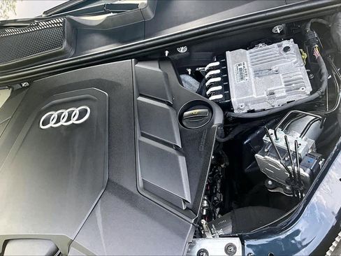 Used 2023 Audi Q7 3.0T Premium Plus w/ Premium Plus Package AWD/4WD image 33