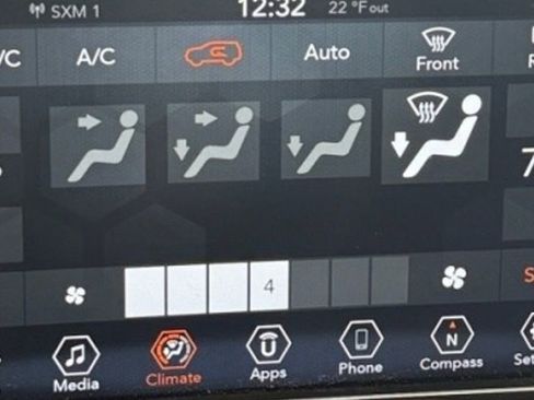 Used 2021 Jeep Compass Latitude AWD/4WD image 23