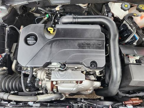 Used 2023 Chevrolet Malibu LS FWD image 27