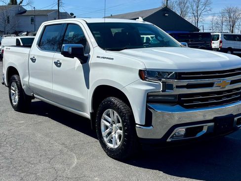 Used 2021 Chevrolet Silverado 1500 LTZ w/ LTZ Convenience Package II AWD/4WD image 4