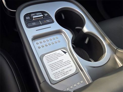 New 2026 Hyundai Ioniq 9 SEL image 24