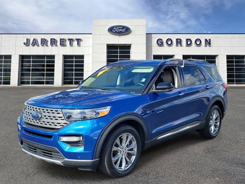 Certified 2022 Ford Explorer Limited w/ Equipment Group 301A RWD image 2