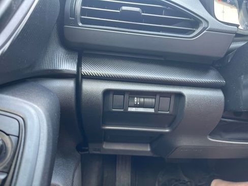 Used 2024 Subaru Crosstrek 2.0i Premium image 22