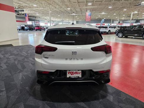 New 2026 Buick Encore GX Sport Touring w/ Comfort Package AWD/4WD image 4