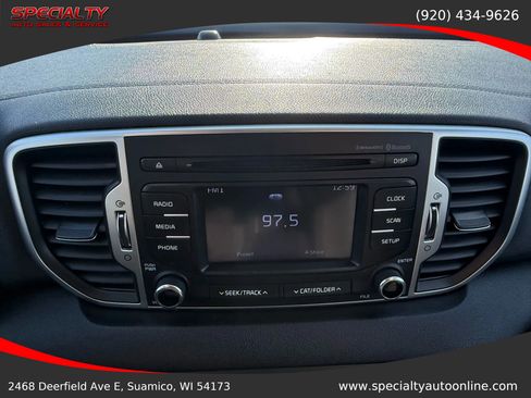 Used 2018 Kia Sportage LX image 21