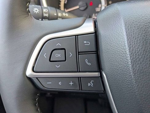 New 2026 Toyota Highlander XLE AWD/4WD image 25