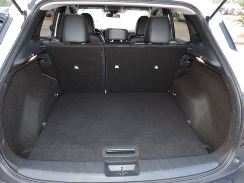 Used 2025 Nissan Kicks SR FWD image 20