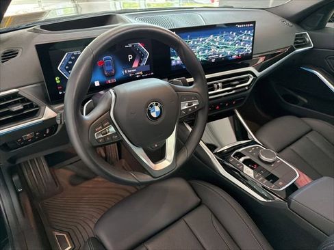 Used 2024 BMW 330i xDrive Sedan w/ Premium Package AWD/4WD image 10
