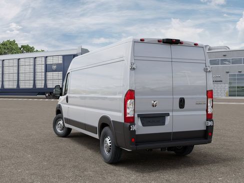 New 2026 RAM ProMaster 2500 w/ Premium Convenience Group FWD image 3
