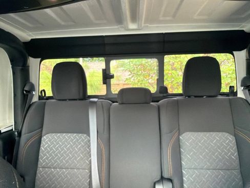 Used 2025 Jeep Gladiator Mojave w/ Convenience Group AWD/4WD image 25