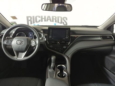 Used 2024 Toyota Camry LE image 10