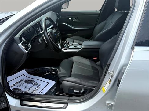 Used 2019 BMW 330i Sedan image 12