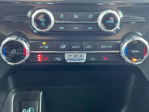 Used 2022 Ford F150 XLT w/ Equipment Group 302A High image 46