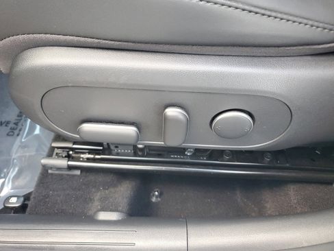 Used 2024 Hyundai Kona Limited image 14