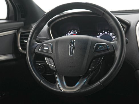 Used 2016 Lincoln MKX Premiere image 14