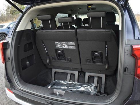 New 2026 Kia Carnival EX image 17