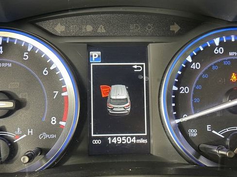 Used 2018 Toyota Highlander XLE image 18