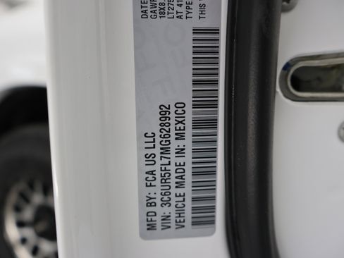 Used 2021 RAM 2500 Laramie AWD/4WD image 62