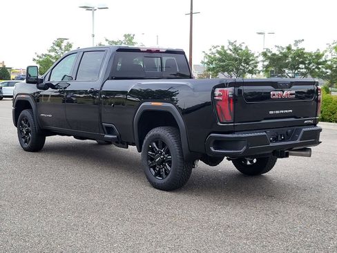 New 2025 GMC Sierra 3500 AT4 w/ Technology Package image 15