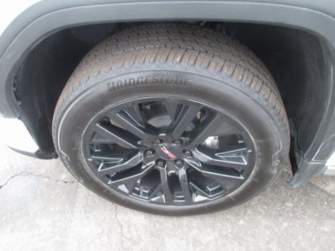 Certified 2023 GMC Sierra 1500 Denali image 13