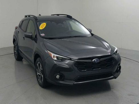 Certified 2024 Subaru Crosstrek 2.0i Premium w/ Popular Package #3 AWD/4WD image 2