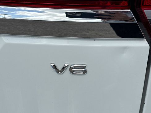 Used 2019 Volkswagen Atlas SE image 12