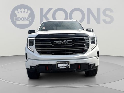 New 2026 GMC Sierra 1500 AT4 w/ AT4 Premium Package AWD/4WD image 8