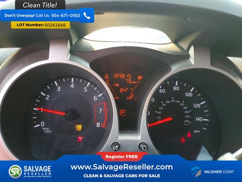 Used 2015 Nissan Juke S w/ Interior Illumination Package FWD image 12