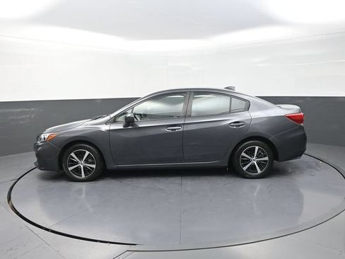 Used 2019 Subaru Impreza 2.0i Premium AWD/4WD image 4