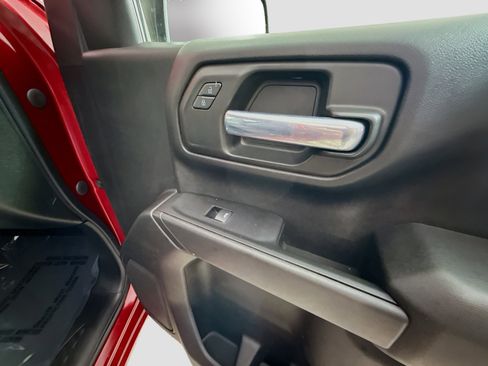 Used 2020 Chevrolet Silverado 1500 Custom w/ Custom Value Package RWD image 25
