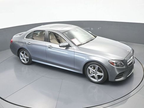 Used 2019 Mercedes-Benz E 300 image 56