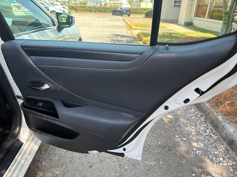 Used 2023 Lexus ES 350 w/ Premium Package FWD image 18
