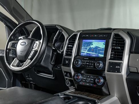 Used 2021 Ford F250 Lariat w/ Lariat Ultimate Package image 24