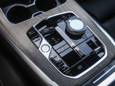 New 2026 BMW X7 M60i w/ Executive Package AWD/4WD image 16