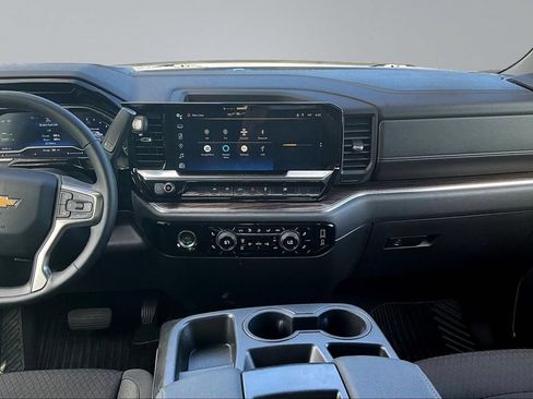 Used 2023 Chevrolet Silverado 1500 LT RWD image 11