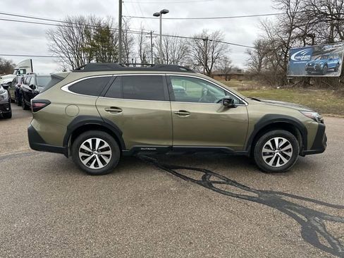 Certified 2023 Subaru Outback Premium image 8