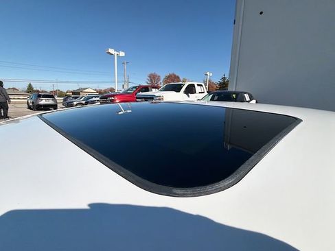 Used 2015 Lexus ES 350 w/ Premium Package image 25