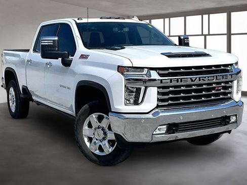 Used 2022 Chevrolet Silverado 2500 LTZ w/ LTZ Plus Package image 3