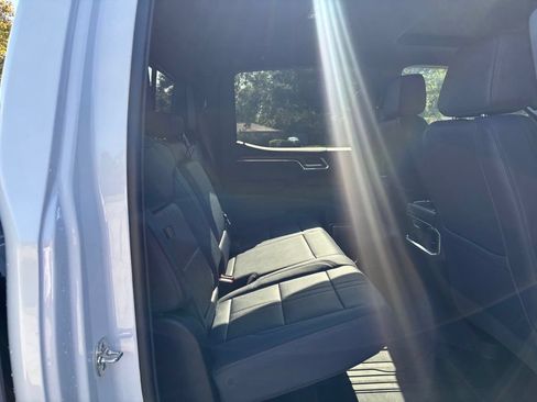 Used 2026 Chevrolet Silverado 1500 High Country AWD/4WD image 18